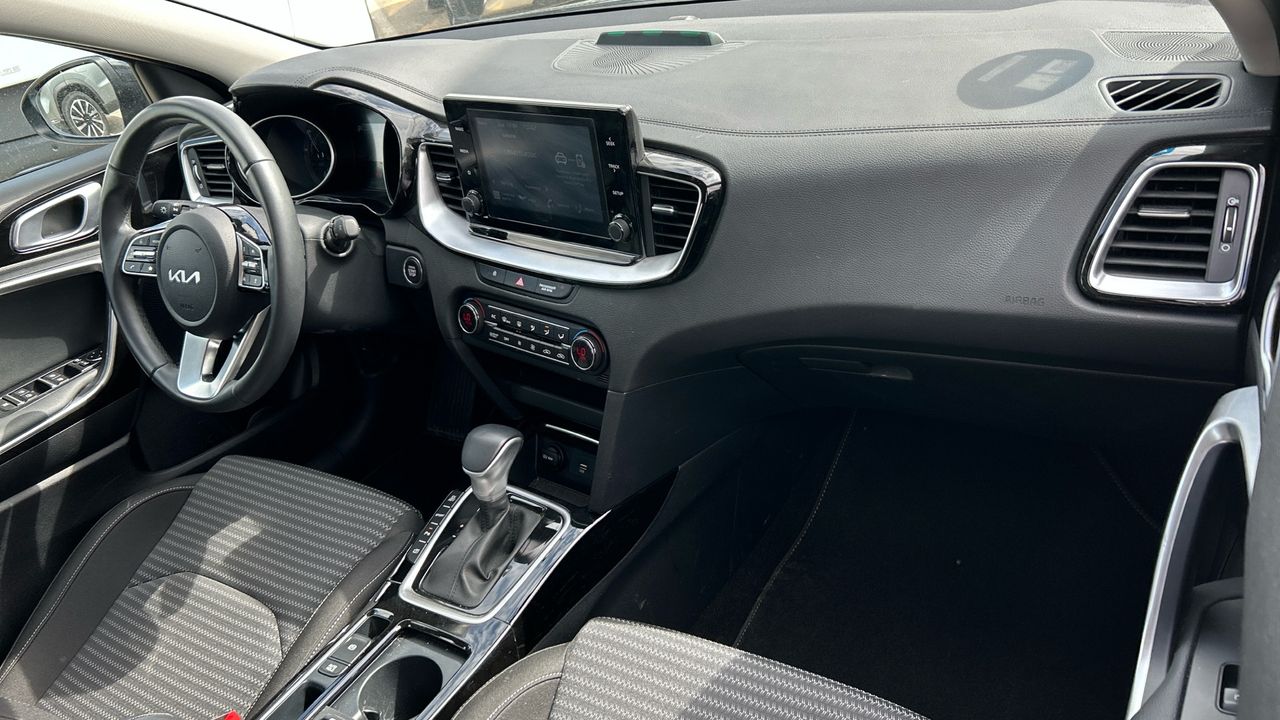 Kia Ceed 1.6 GDI PHEV EDRIVE TOURER 141 5P