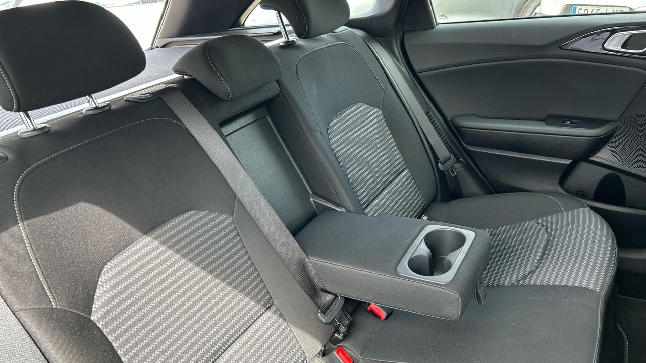Kia Ceed 1.6 GDI PHEV EDRIVE TOURER 141 5P