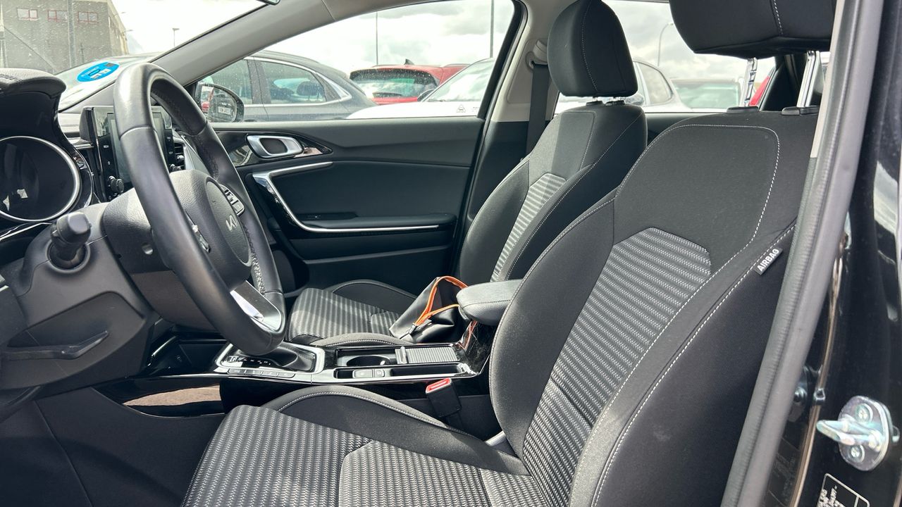 Kia Ceed 1.6 GDI PHEV EDRIVE TOURER 141 5P