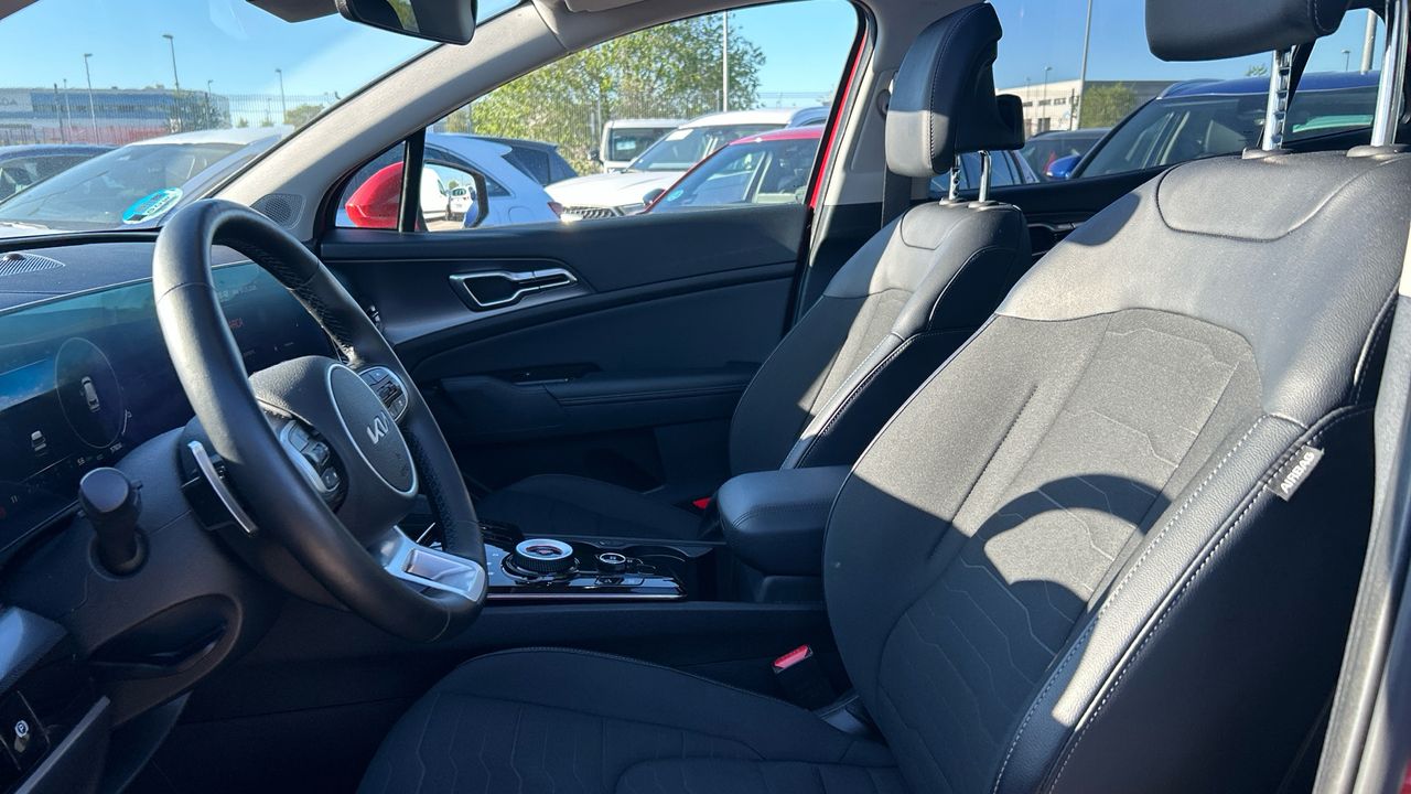 Kia Sportage 1.6 T-GDI HEV TECH 4WD AUTO 215 5P