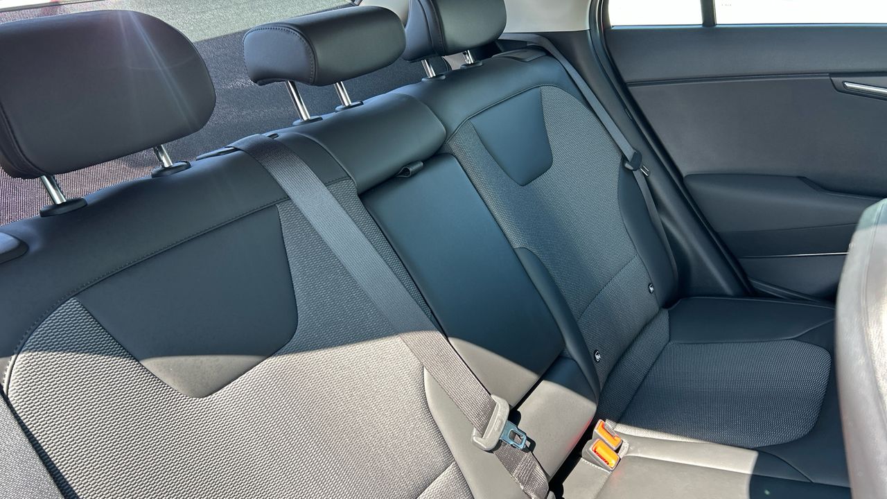 Kia Niro 1.6 GDI HEV DRIVE 141 5P