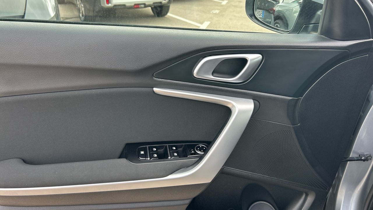 Kia XCeed 1.0 T-GDI 74KW DRIVE 100 5P
