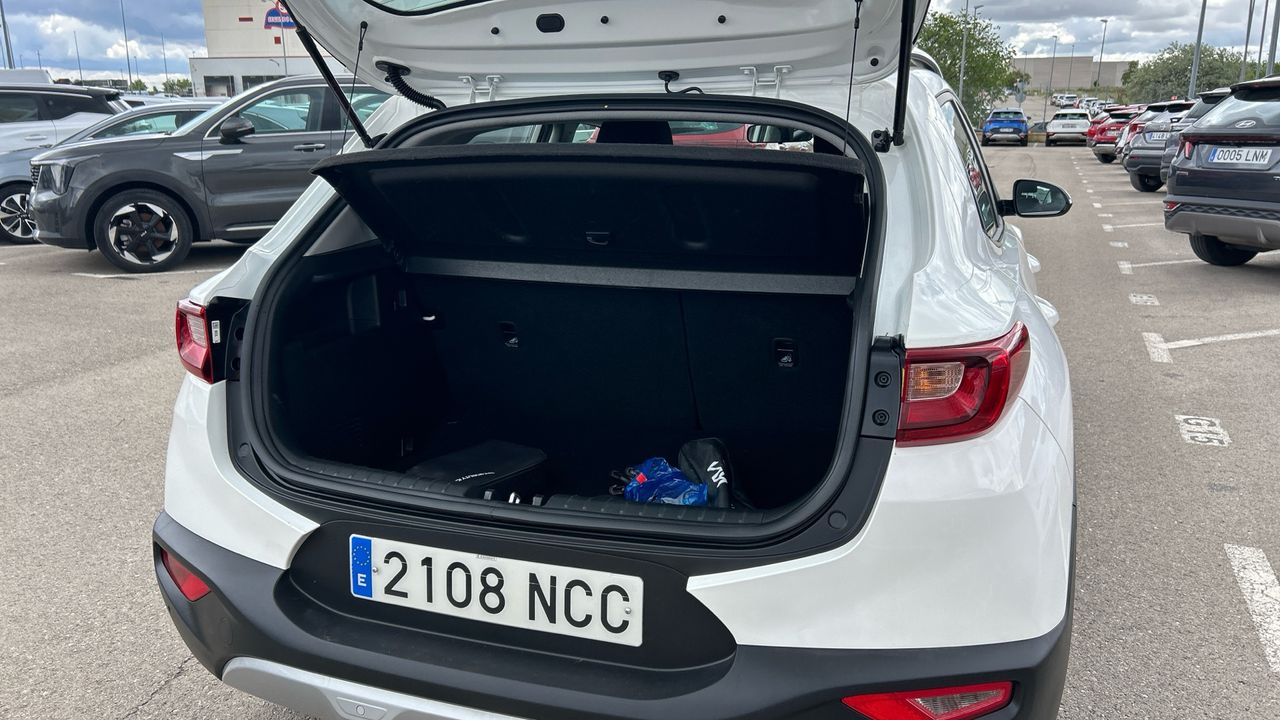 Kia Stonic 1.0 T-GDI MHEV IMT 74KW DRIVE 100 5P