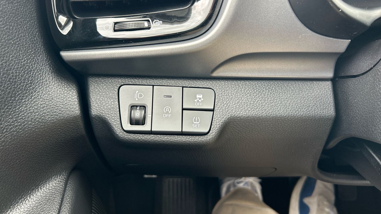 Kia Stonic 1.0 T-GDI MHEV IMT 74KW DRIVE 100 5P