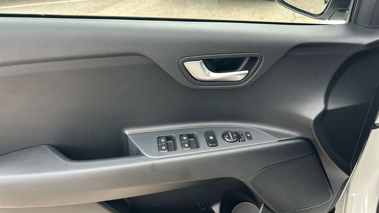 Kia Stonic 1.0 T-GDI MHEV IMT 74KW DRIVE 100 5P