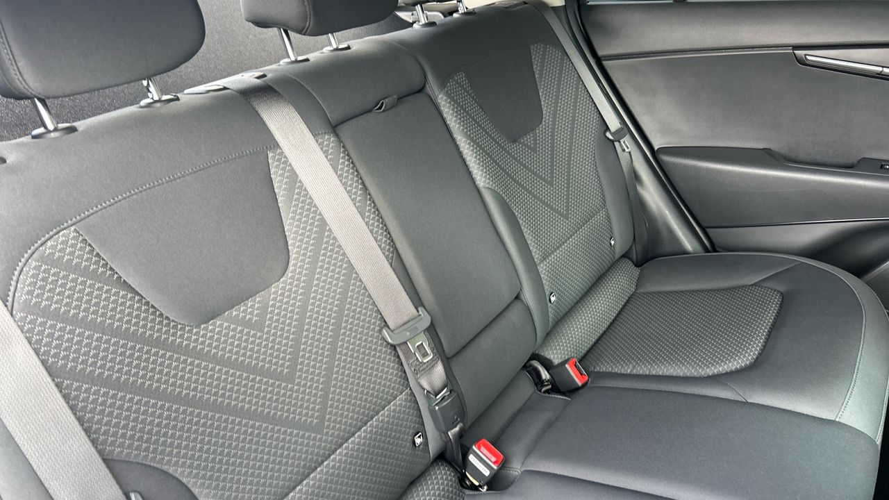 Kia Niro BEV 65KWH 150KW E-NIRO CONCEPT 204 5P
