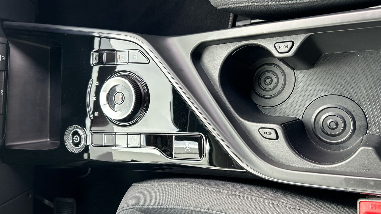 Kia Niro BEV 65KWH 150KW E-NIRO CONCEPT 204 5P