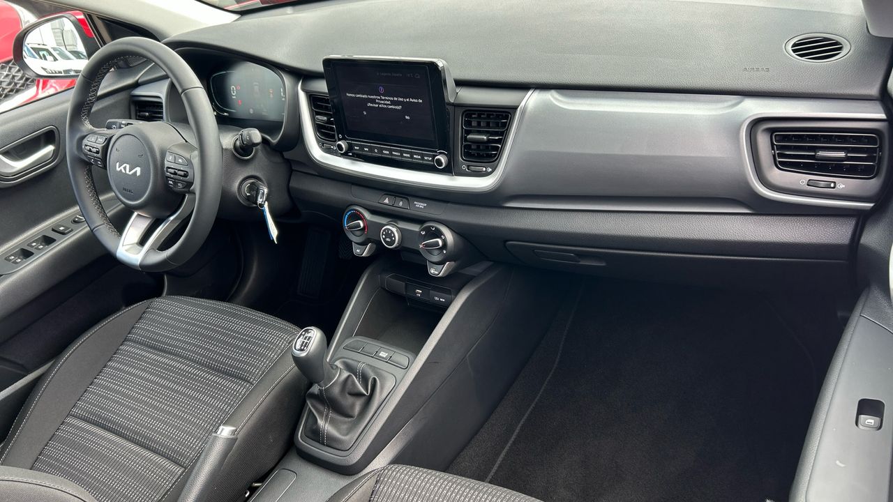 Kia Stonic 1.0 T-GDI MHEV IMT 74KW BUSINESS 100 5P