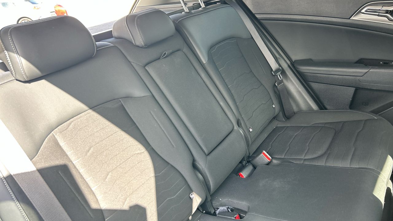 Kia Sportage 1.6 T-GDI MHEV 110KW TECH 150 5P