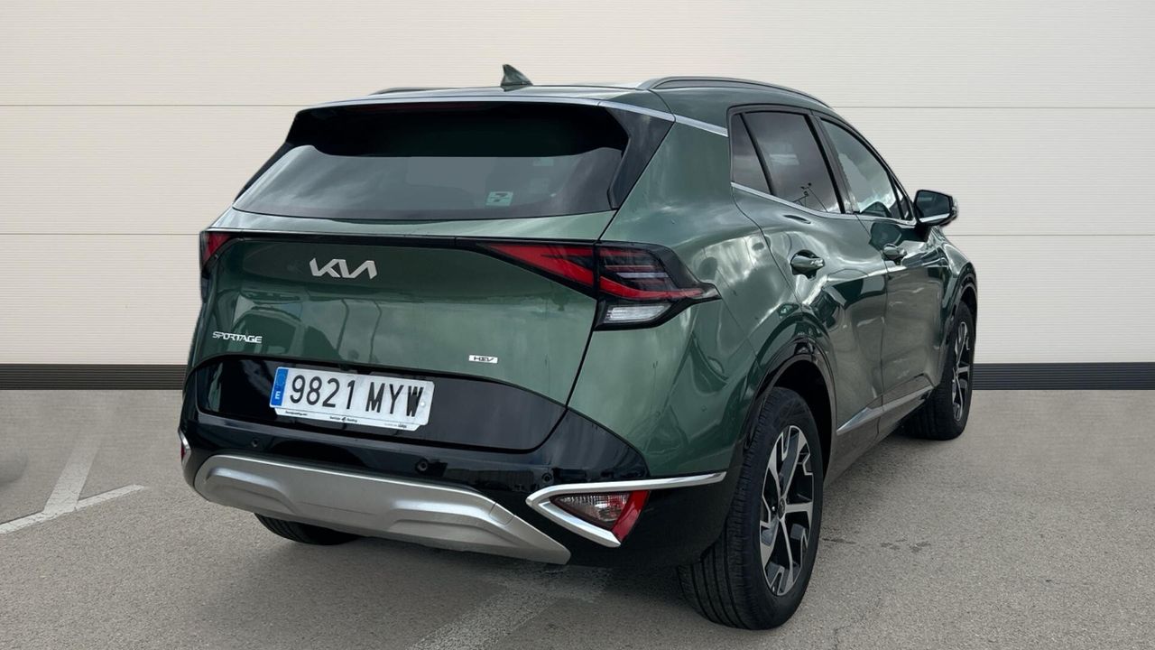 Kia Sportage 1.6 T-GDI HEV TECH AUTO 215 5P