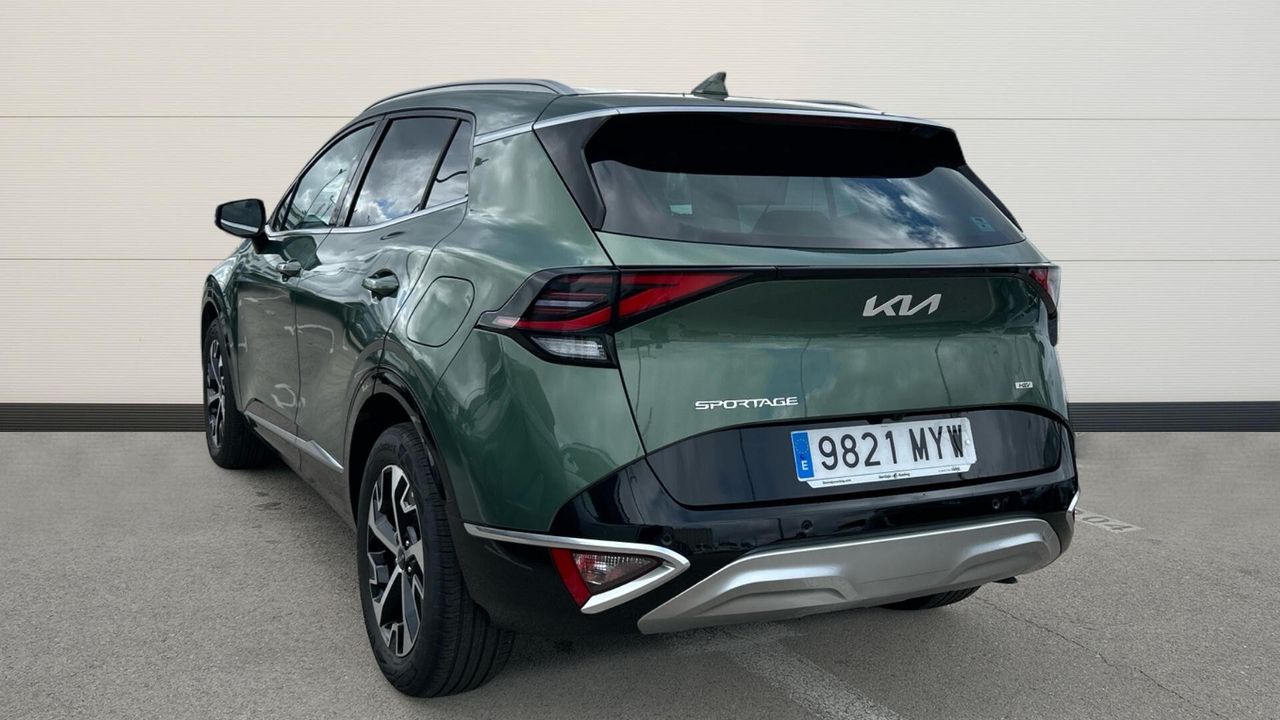 Kia Sportage 1.6 T-GDI HEV TECH AUTO 215 5P