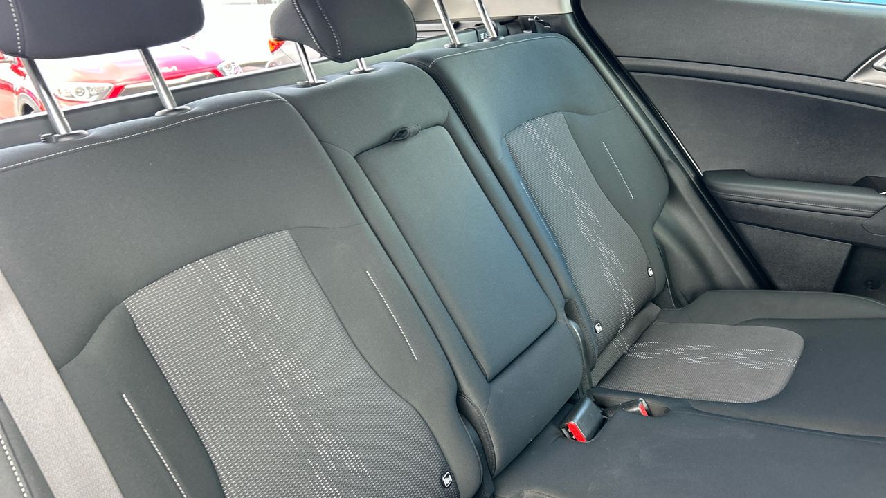 Kia Sportage 1.6 T-GDI HEV DRIVE AUTO 230 5P