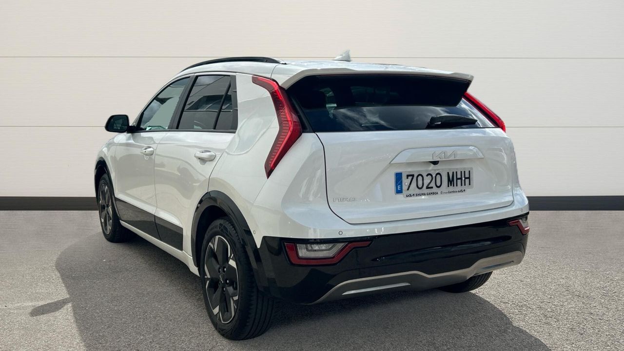 Kia Niro BEV 65KWH 150KW E-NIRO EMOTION 204 5P