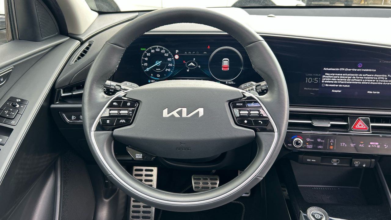 Kia Niro BEV 65KWH 150KW E-NIRO EMOTION 204 5P
