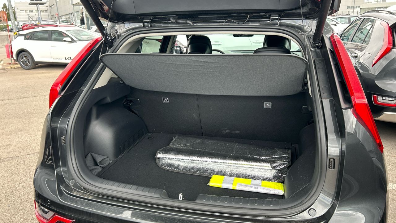 Kia Niro 1.6 GDI PHEV EMOTION 171 5P