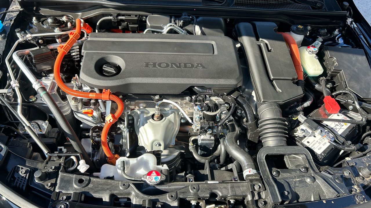 Honda Civic 2.0 HEV SPORT CVT 184 5P