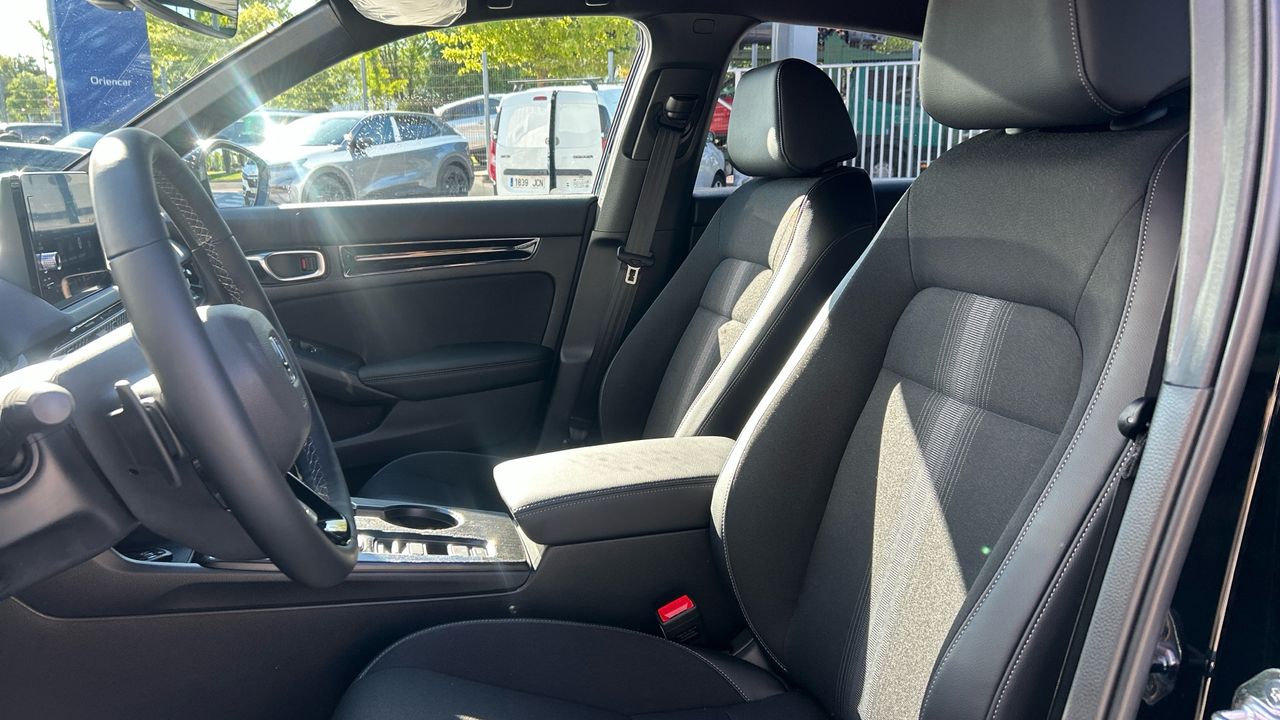 Honda Civic 2.0 HEV SPORT CVT 184 5P