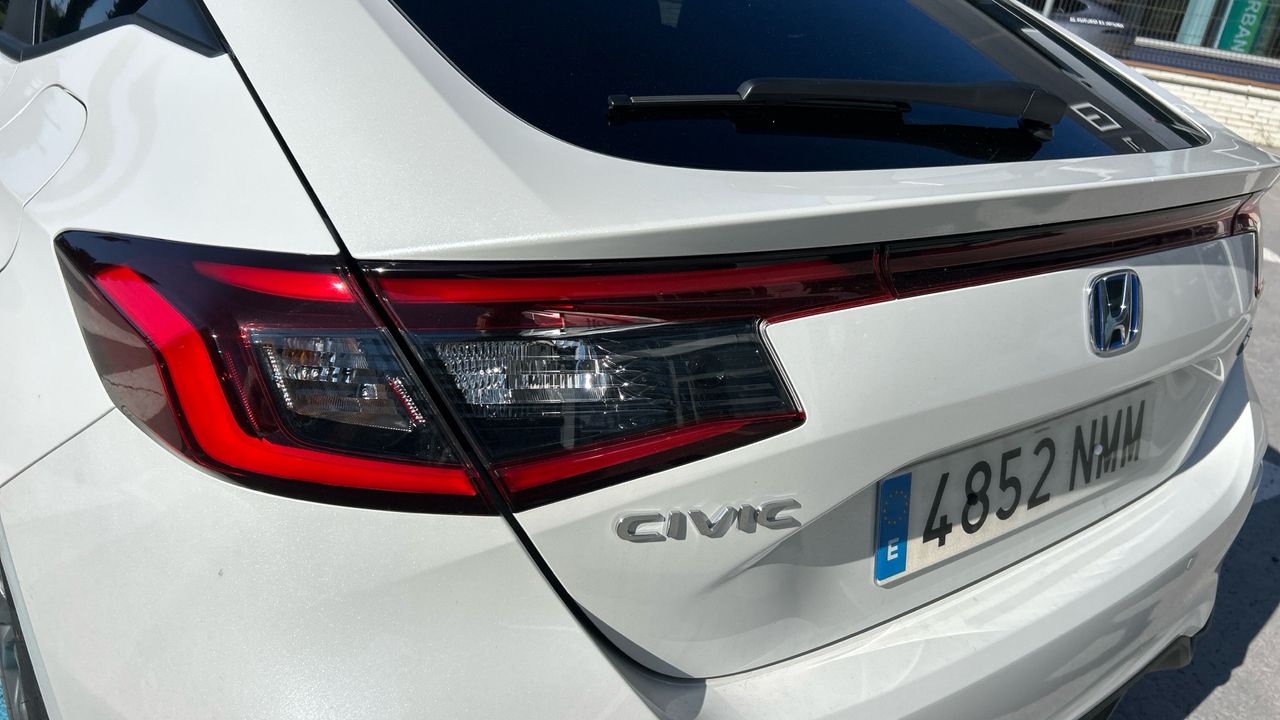 Honda Civic 2.0 HEV SPORT CVT 184 5P