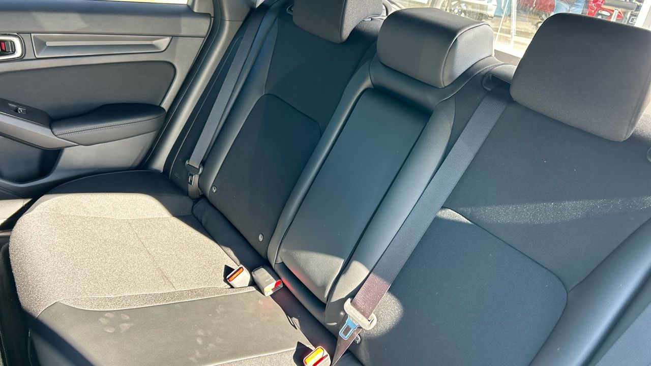 Honda Civic 2.0 HEV SPORT CVT 184 5P