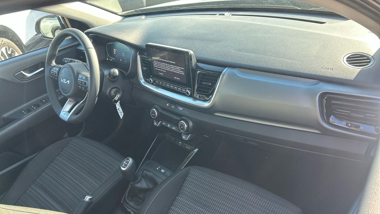 Kia Stonic 1.0 T-GDI MHEV IMT 74KW DRIVE 100 5P