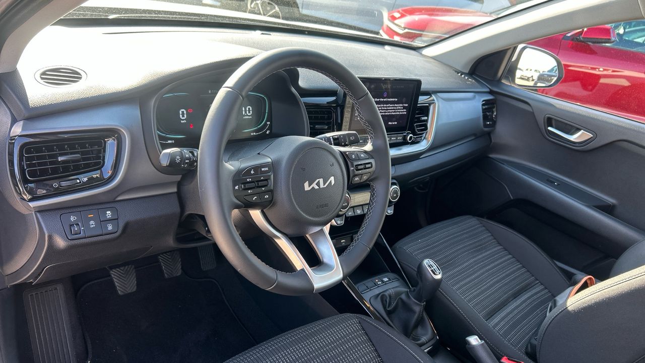 Kia Stonic 1.0 T-GDI MHEV IMT 74KW DRIVE 100 5P