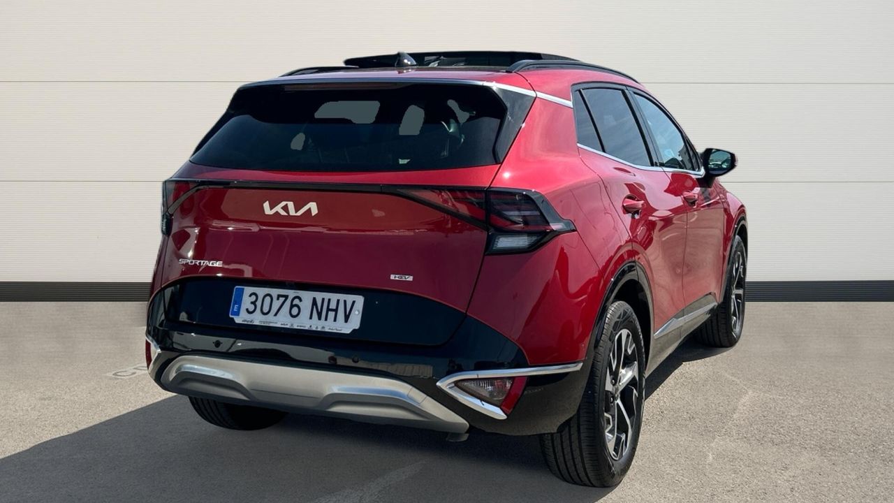 Kia Sportage 1.6 T-GDI HEV TECH AUTO 215 5P