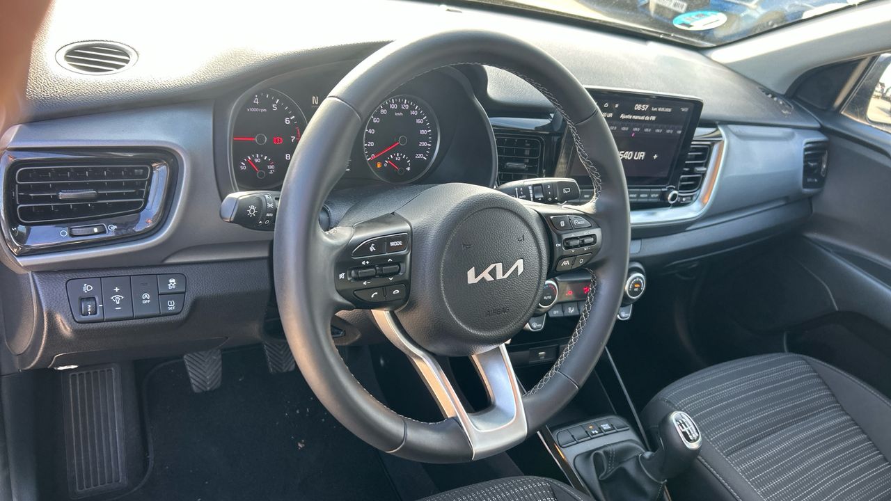 Kia Stonic 1.0 T-GDI MHEV IMT 74KW DRIVE PLUS 100 5P
