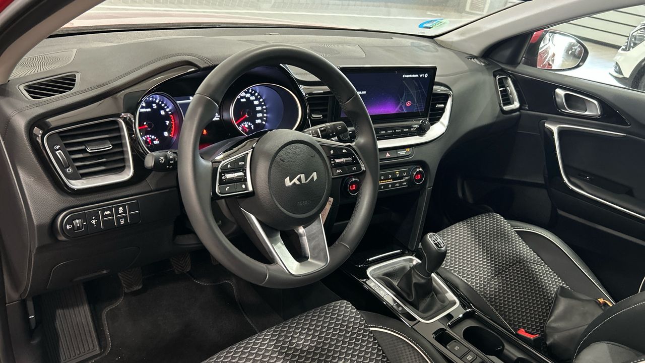 Kia XCeed 1.5 MHEV 103KW TECH 140 5P