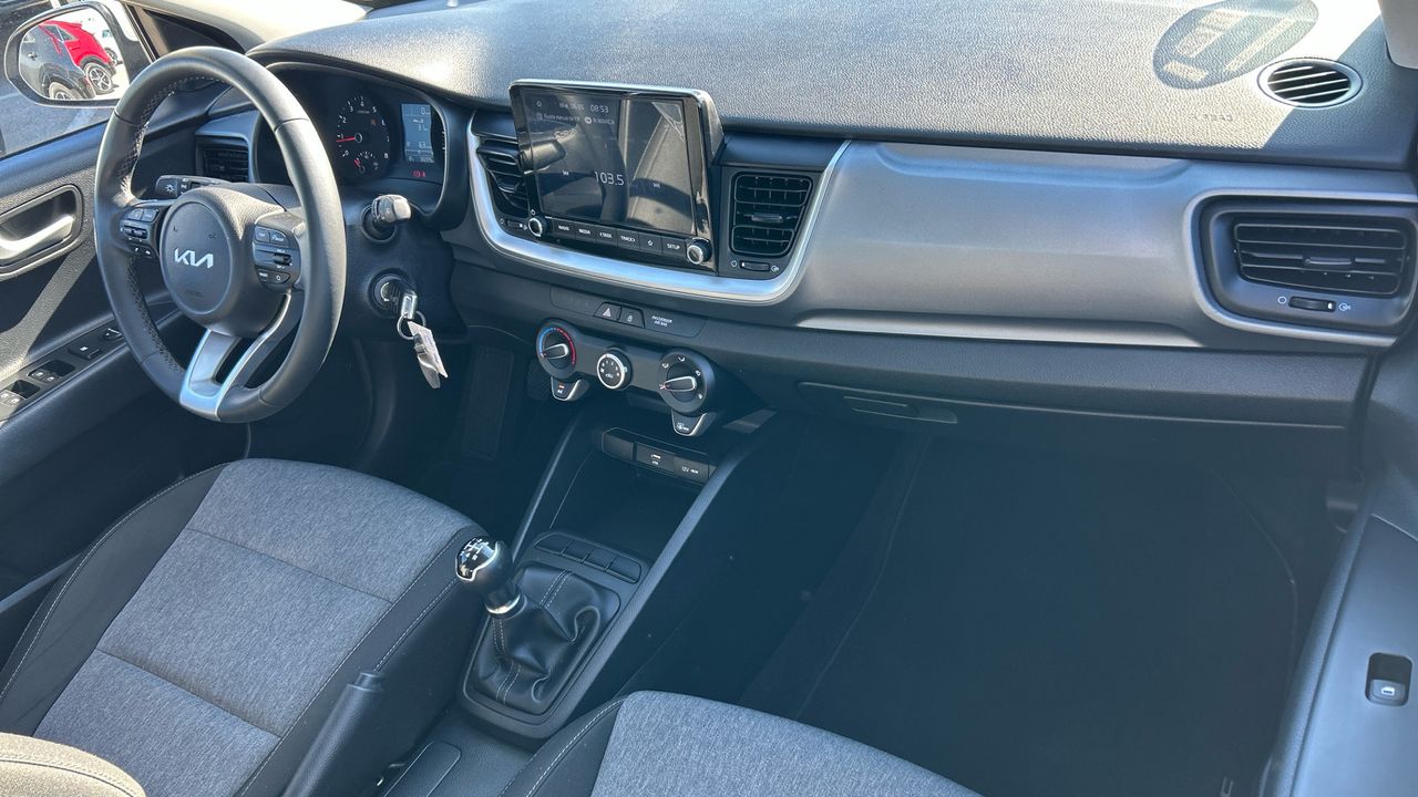 Kia Stonic 1.2 DPI CONCEPT 84 5P