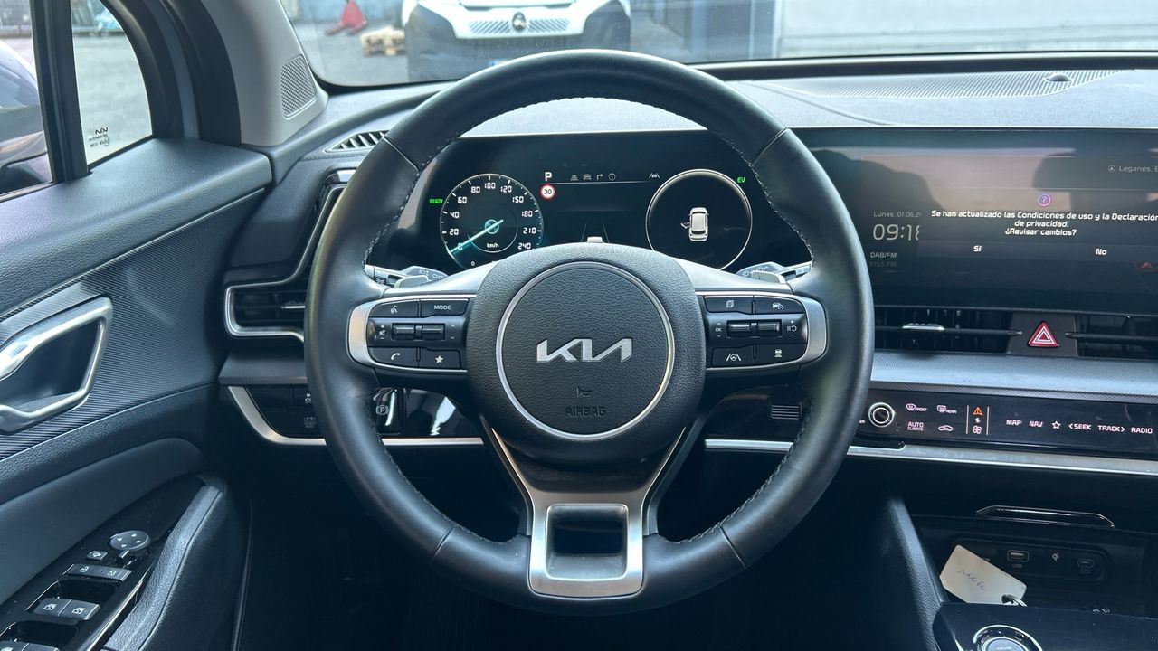 Kia Sportage 1.6 T-GDI HEV TECH AUTO 230 5P
