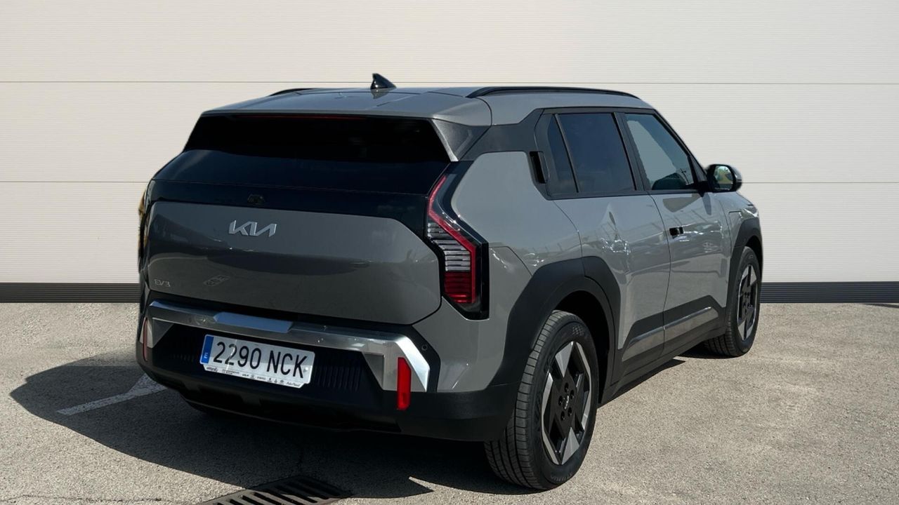 Kia EV3 BEV 81KWH 150KW EARTH AUTO 204 5P