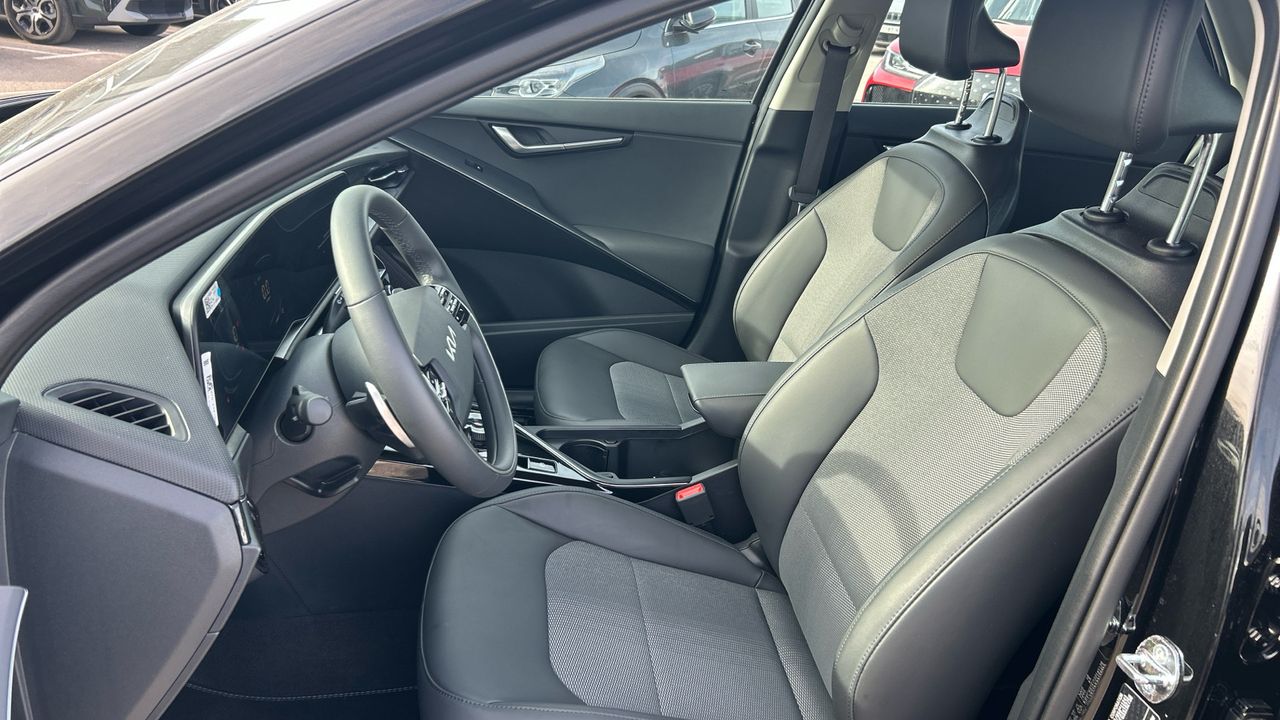 Kia Niro 1.6 GDI HEV DRIVE 129 5P