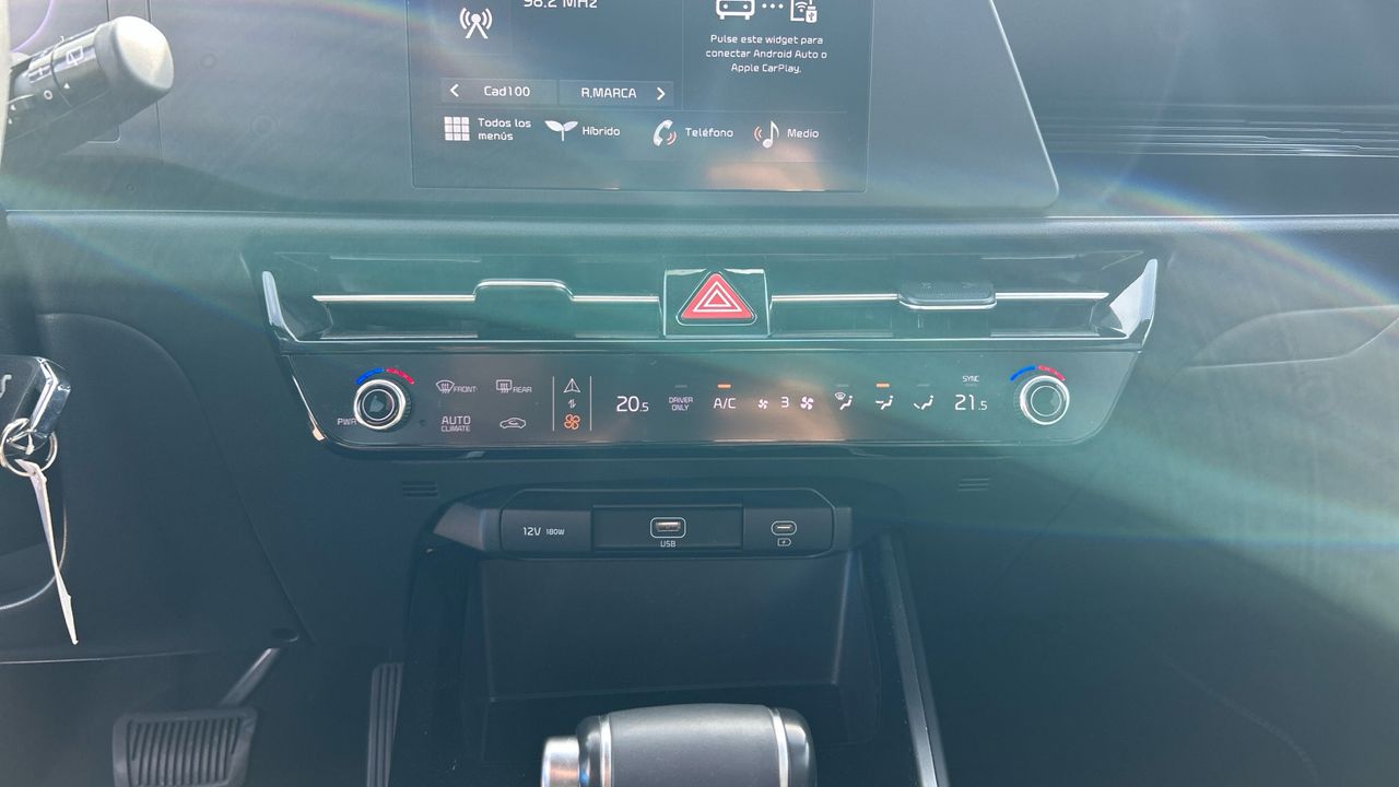 Kia Niro 1.6 GDI HEV CONCEPT 141 5P