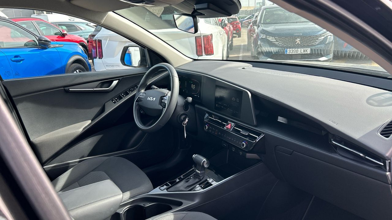 Kia Niro 1.6 GDI HEV CONCEPT 141 5P