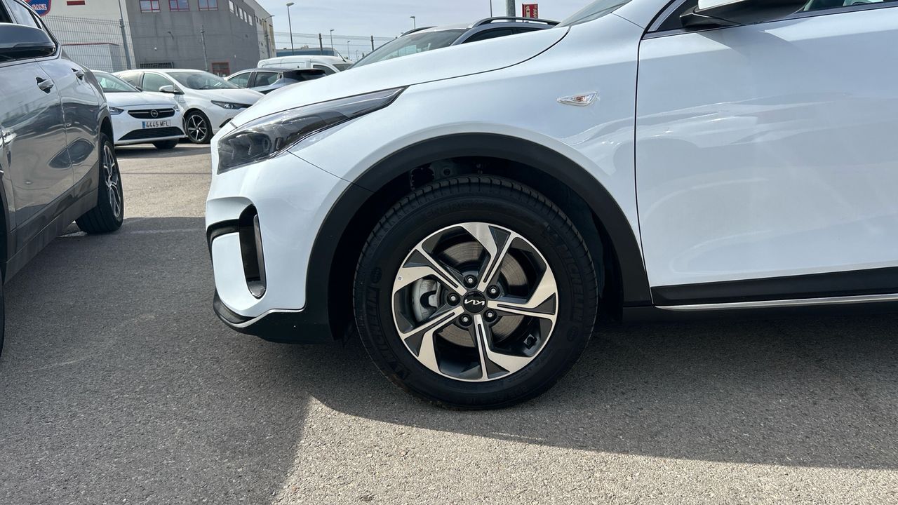 Kia XCeed 1.5 MHEV 103KW DRIVE DCT 140 5P