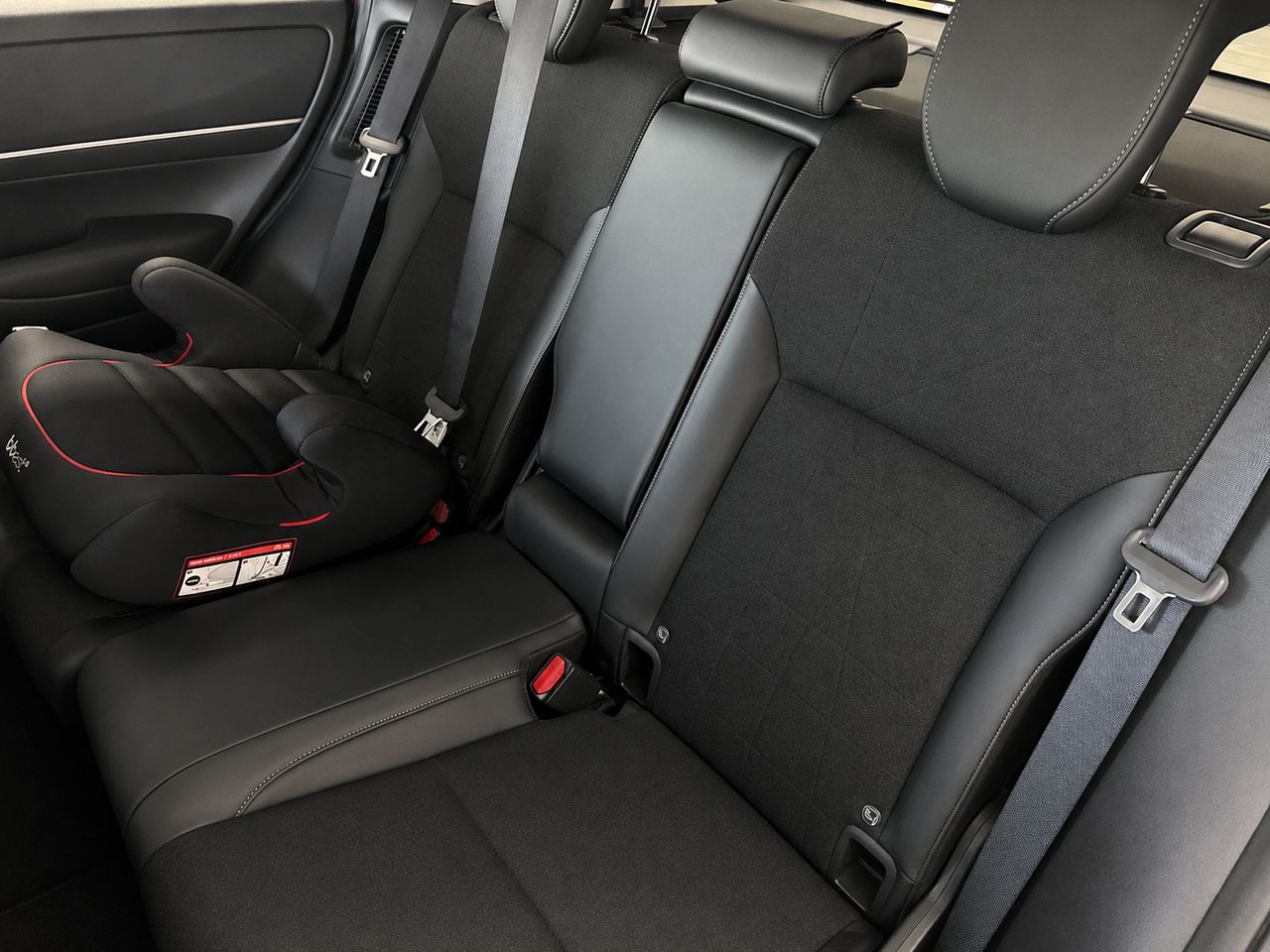 Honda HR-V 1.5 I-MMD HEV ADVANCE CVT 131 5P