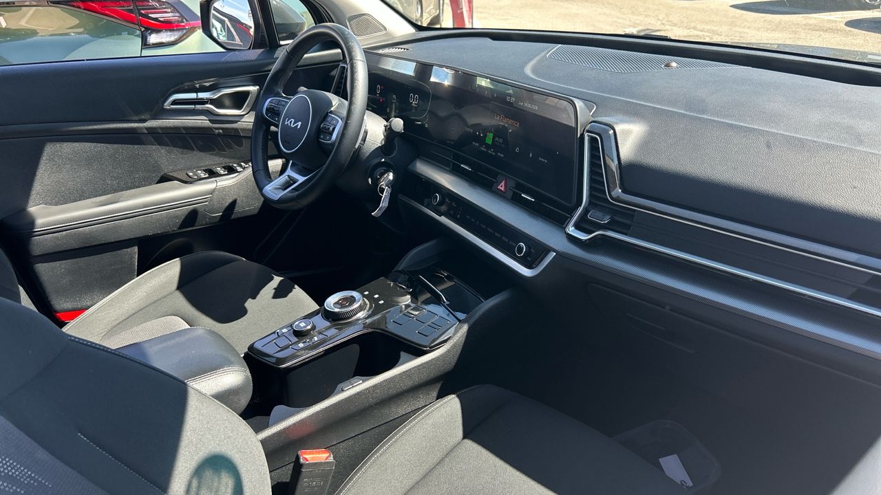 Kia Sportage 1.6 T-GDI HEV DRIVE AUTO 230 5P