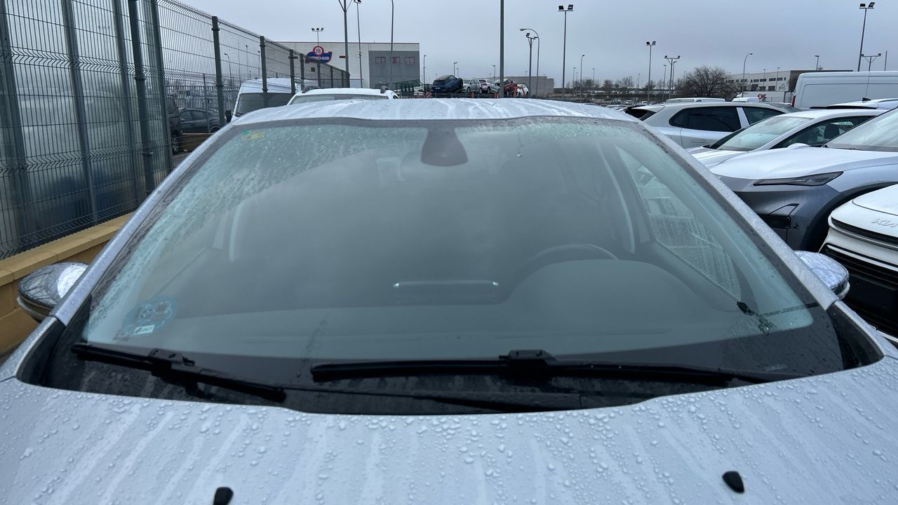 Peugeot 208 1.2L PURETECH 81KW ALLURE 110 5P