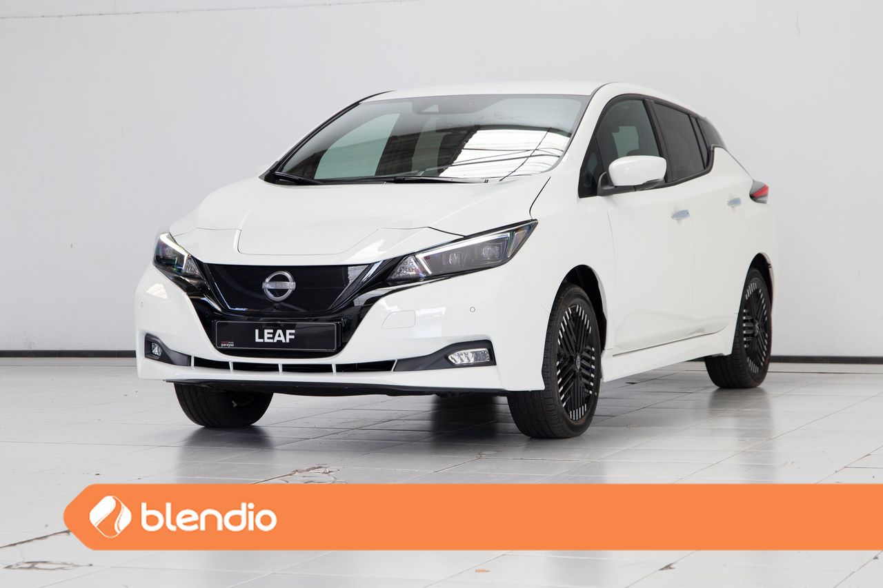nissan leaf 2024 /