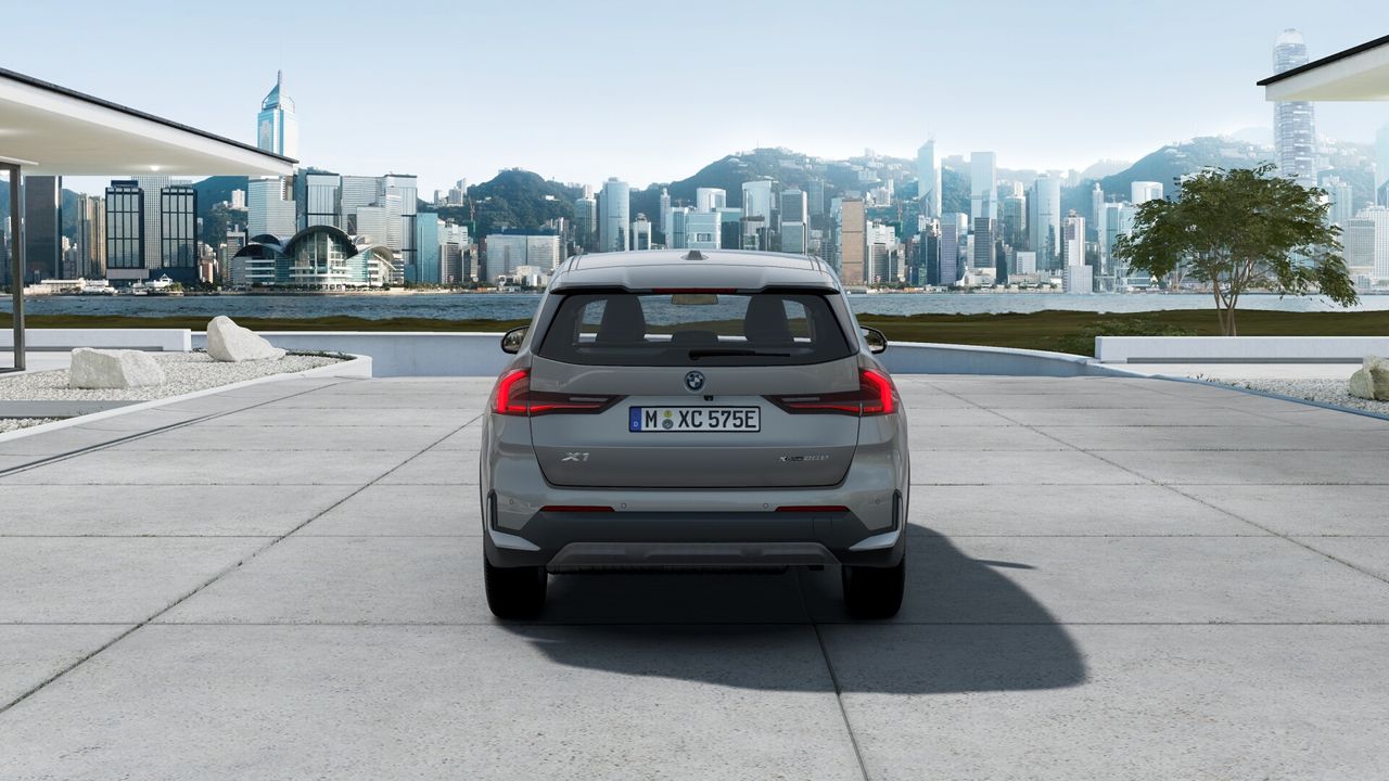 bmw x1 2025 / foto grande (3)