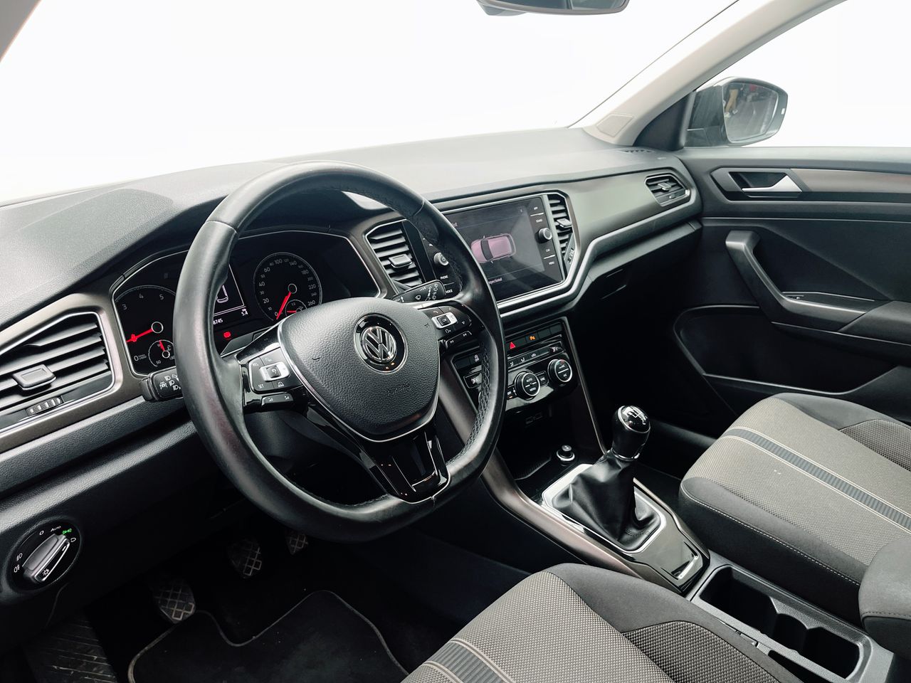volkswagen t-roc 2018 / foto grande (2)