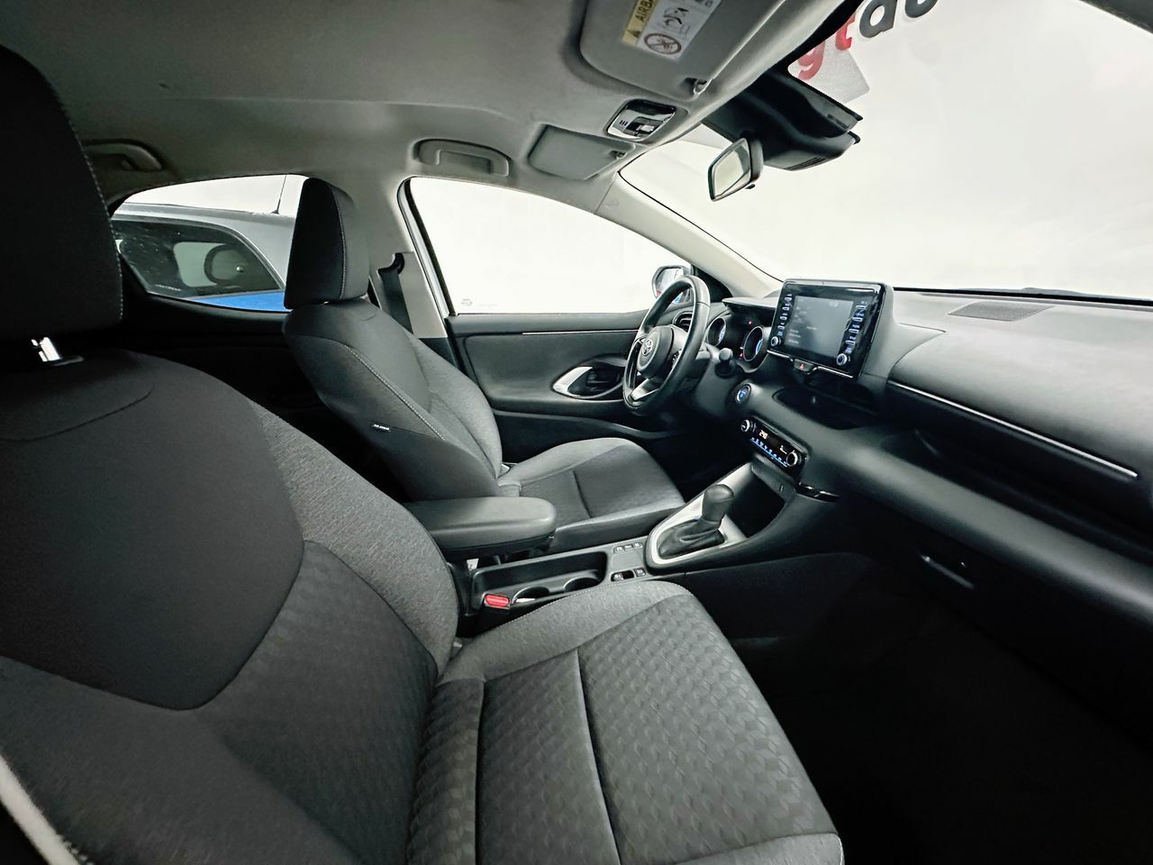 toyota yaris 2020 / foto grande (3)