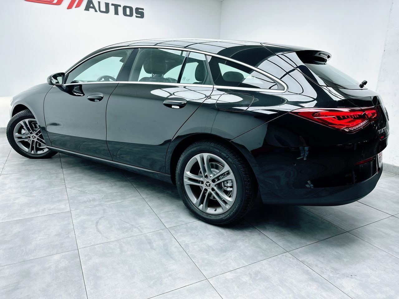 mercedes clase cla 2019 / foto grande (3)