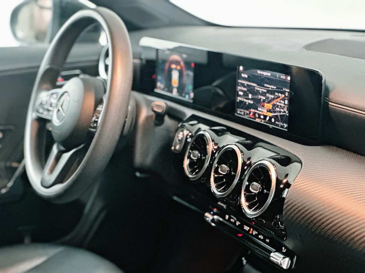 mercedes clase cla 2019 / foto grande (2)