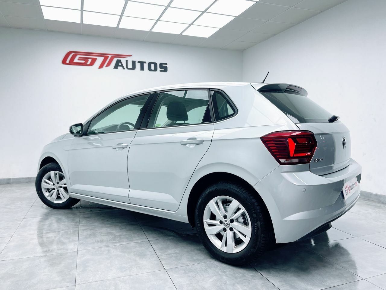 Paquetes foto  de segunda mano - volkswagen polo 2018 /
