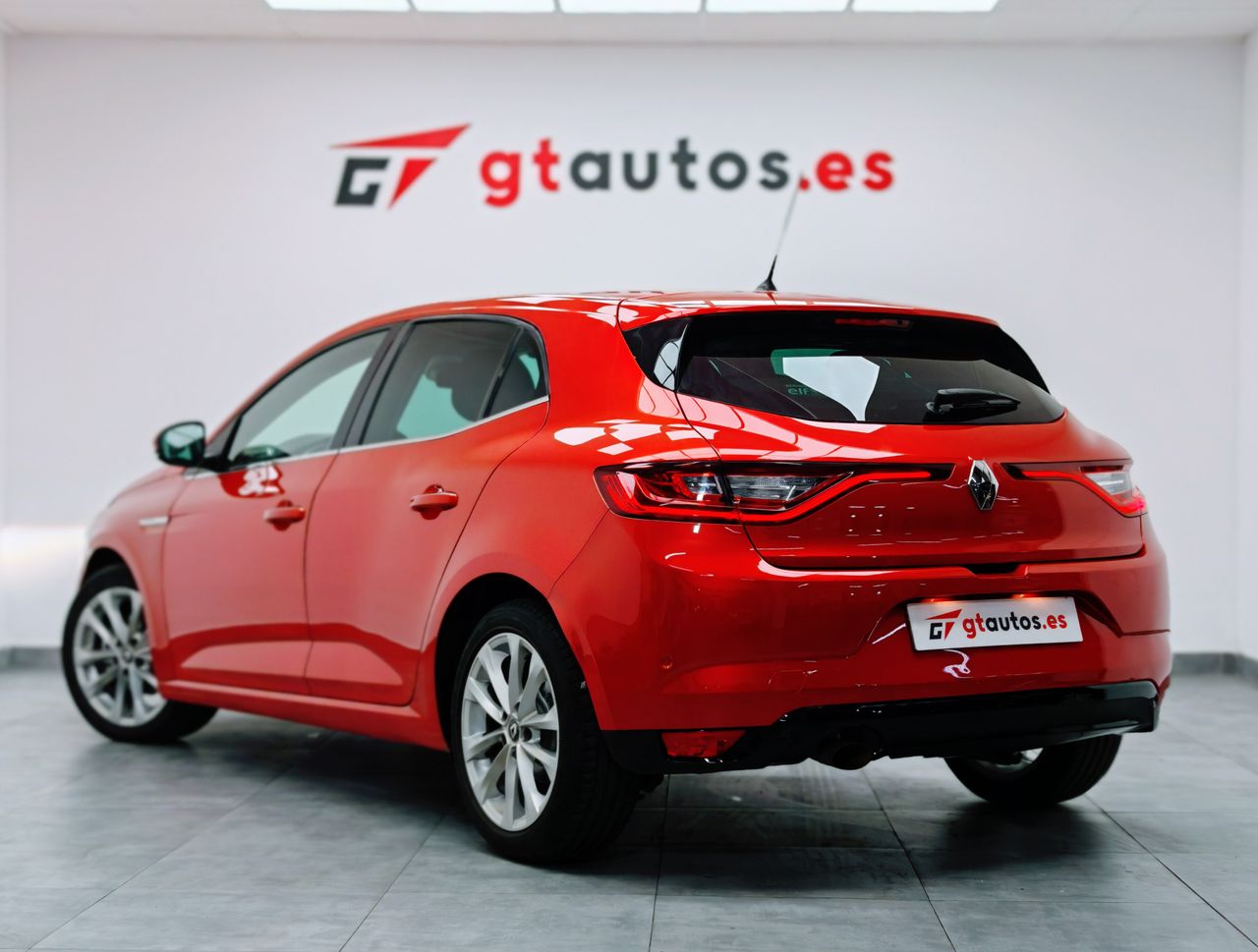 renault megane 2019 /