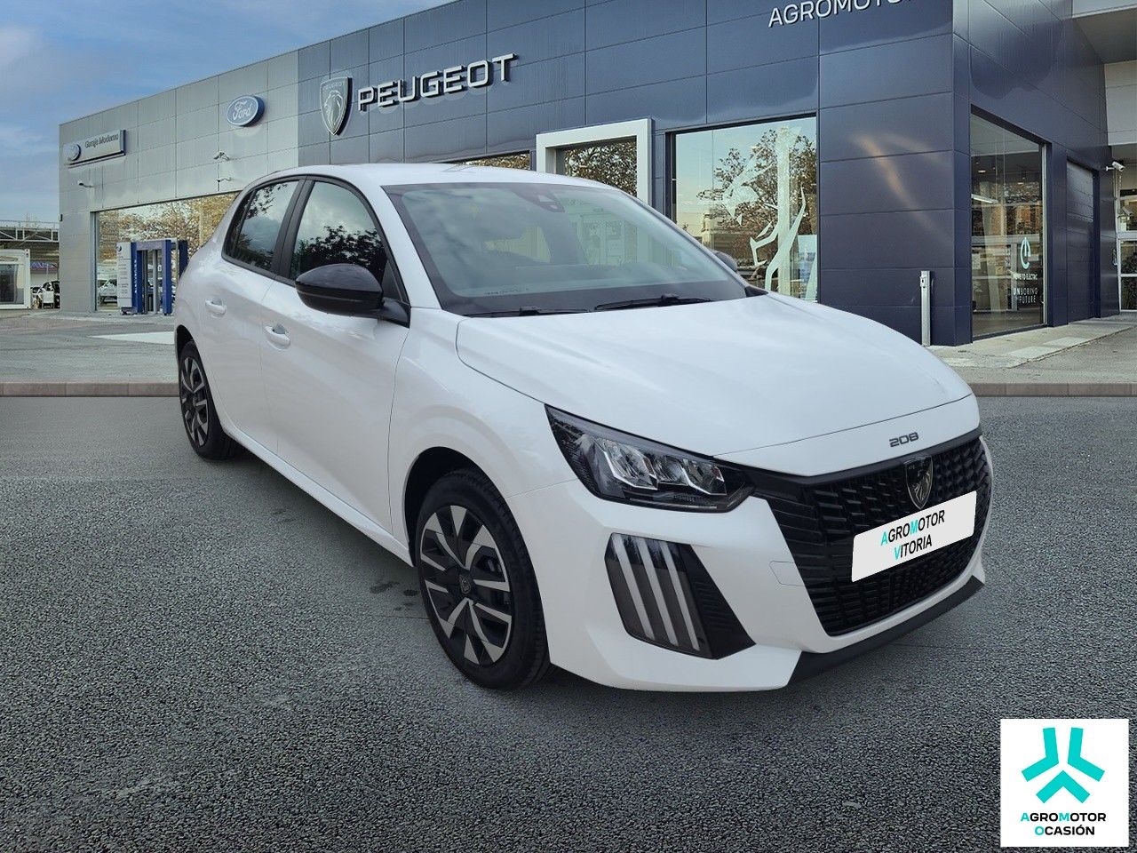 peugeot 208 2025 / foto grande (3)