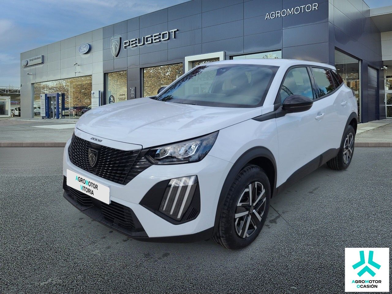 Peugeot 2008 mirror screen madrid  de segunda mano en Madrid - peugeot 2008 2025 /