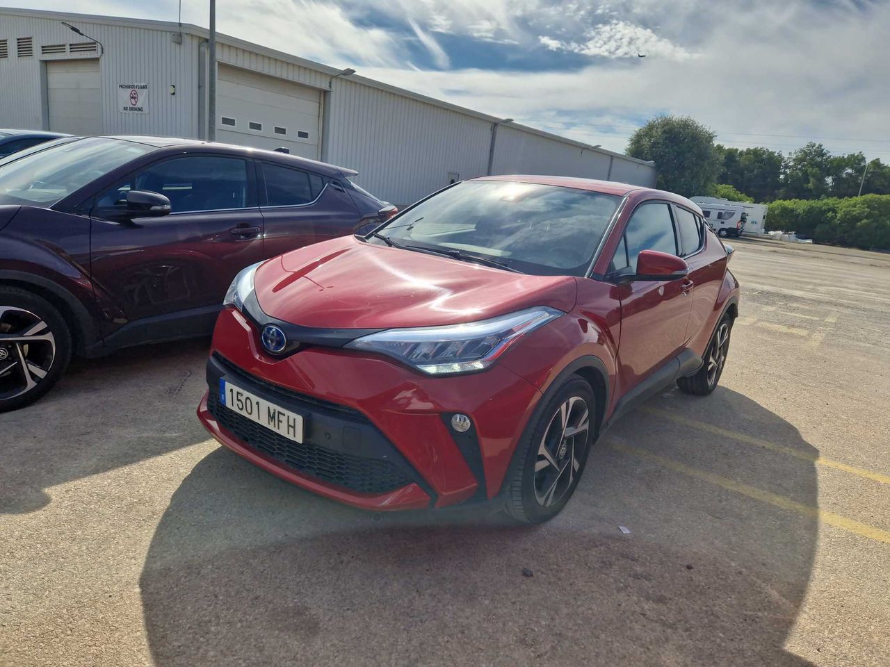 Nissan qashqai km0 2023  de segunda mano - toyota c-hr 2023 /
