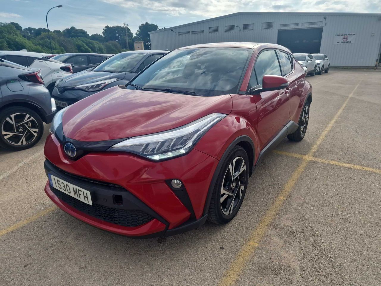 Nissan qashqai km0 2023  de segunda mano - toyota c-hr 2023 /